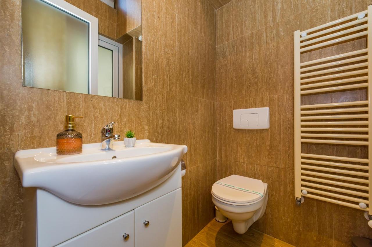 Central Park Residence Braşov Buitenkant foto