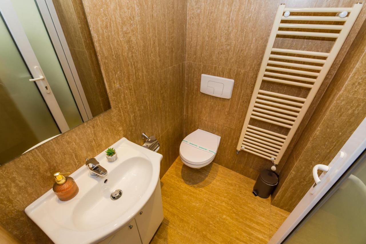 Central Park Residence Braşov Buitenkant foto